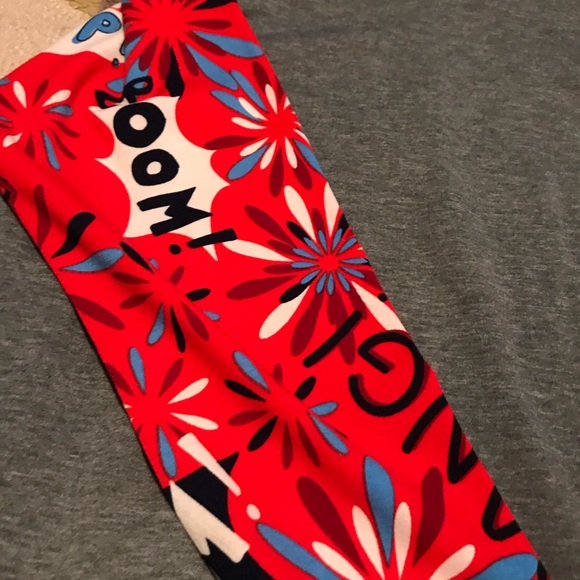 LulaRoe Randy T - Picture 2 of 3